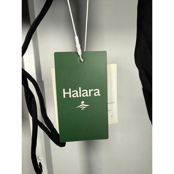 NWT Halara Softlyzero Airy Open Back Cropped Long Sleeve Top Black Size XL - Picture 5 of 6